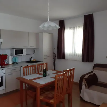 Agrijan Apartment Maslenica