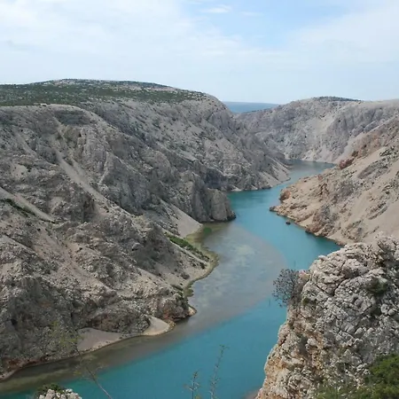 شقة Agrijan ماسلينتسا