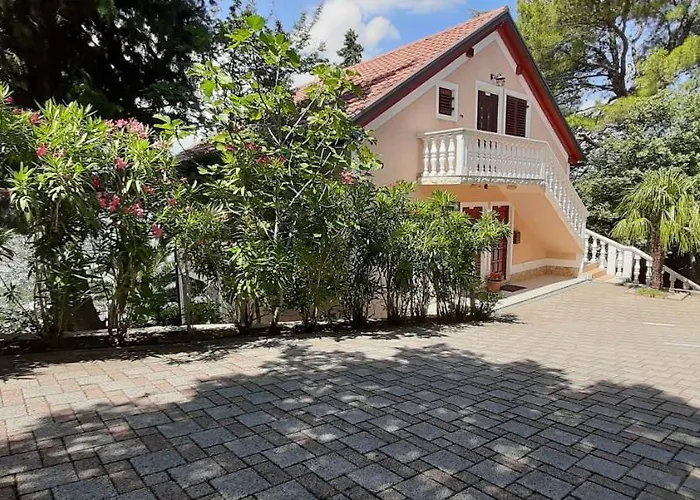 Agrijan Apartamento Maslenica